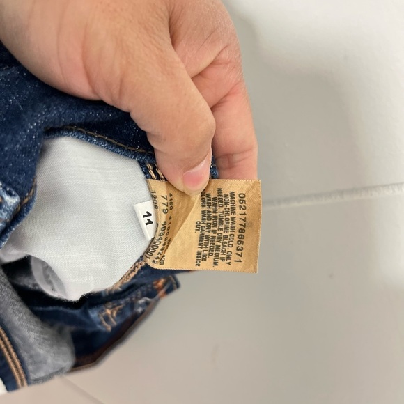 Levi's 515 Capri Blue Jeans Women's Size 8 - Picture 9 of 10